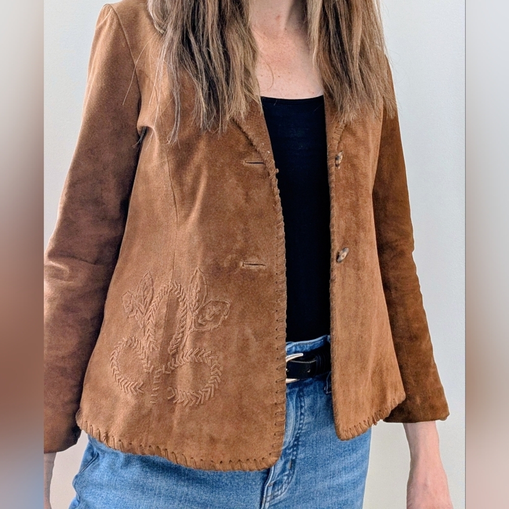 Vintage Wilson's Leather Suede Embroidered Floral Jacket In Camel Tan - Picture 2 of 11